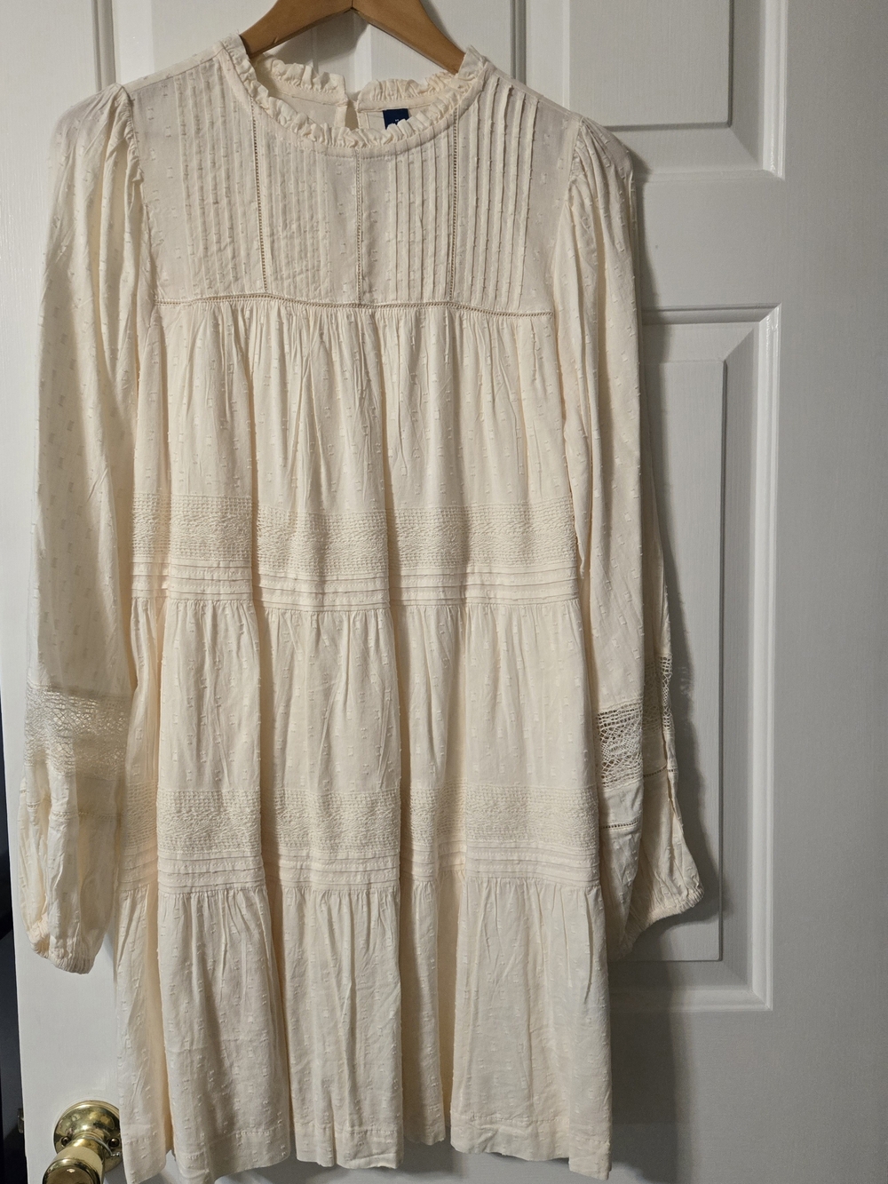 Old Navy Cream Ruffled Neck Laced Dress-Size MEDIUM